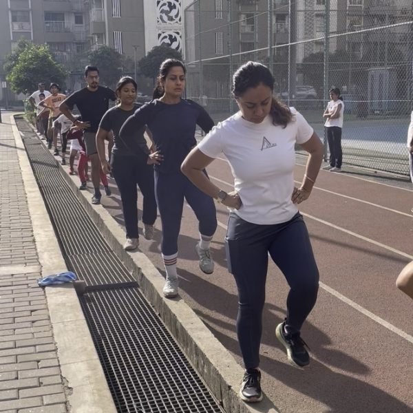 Athletes during the team & community phase of a Corporate Warrior session at VHR Sports