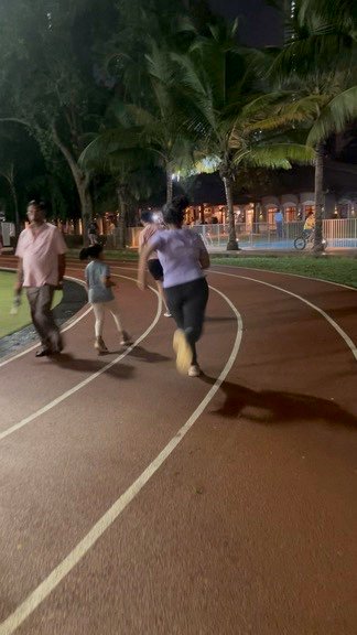 Athletes during the speed, agility & reaction phase of a Sports Conditioning session at VHR Sports